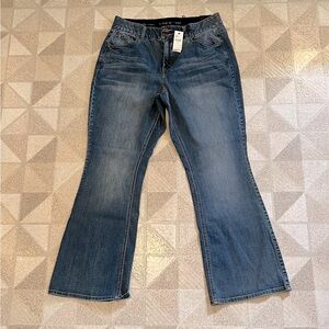 SALE! NWT Lane Bryant High Rise Boot Cut Jeans in Sz 18 Regular